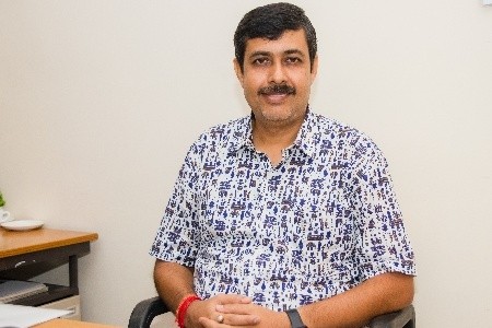 Mr. Puskar Das